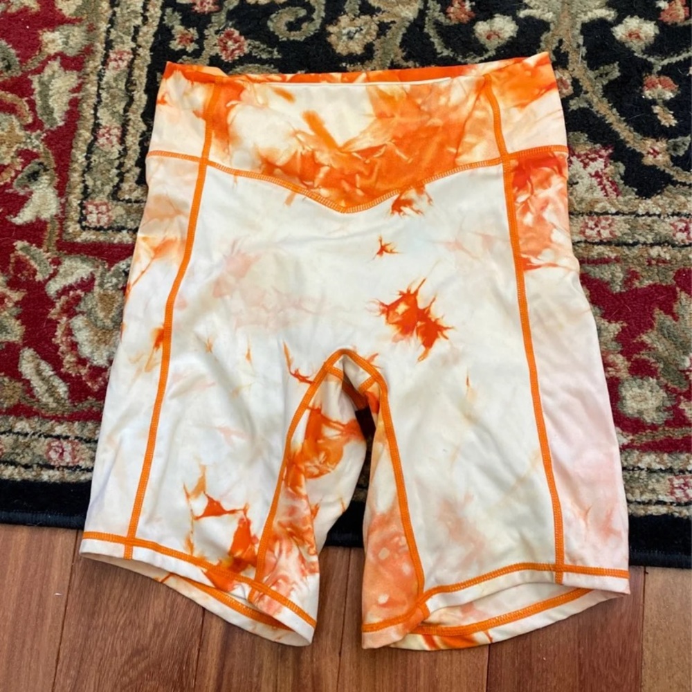 Balance Athletica Rider shorts Sz small